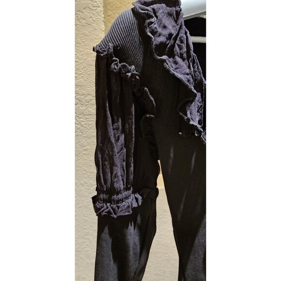 Anthropologie RARE FIND Romantic, Whimsical Medium Black Ruffle Trim Long Sleeve - Picture 6 of 9